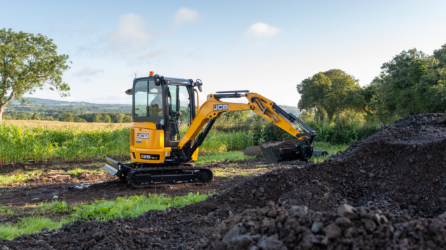JCB kesäkauden minikaivinkonetarjous